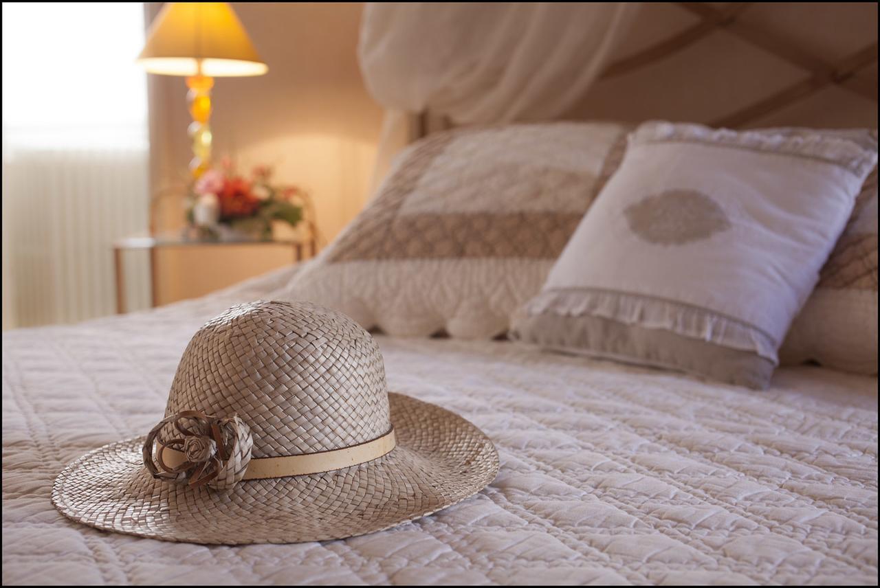 Chateau De La Riviere Bed and Breakfast La Riviere  Εξωτερικό φωτογραφία
